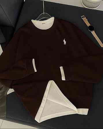 Жіночий стильний оверсайз світшот з лого та імітацією футболки двонитка Шоколад Одеса