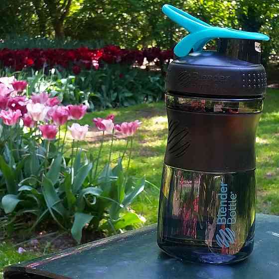 Шейкер спортивний (пляшка) BlenderBottle SportMixer Flip 20oz/590ml Black/Teal Каменское