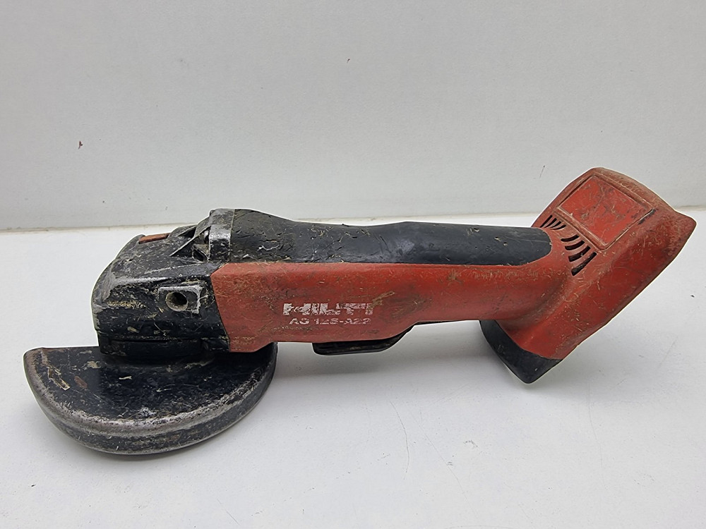 Набір інструментів Hilti (дриль-шуруповерт, болгарка, акумулятор, зарядна станція)(товар вживаний) Луцьк - фото 5