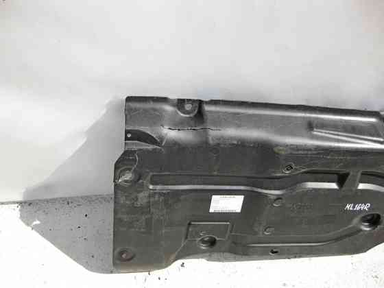 Mercedes-Benz  A1646190438 Захист днища бічний правий ML W164 GL X164 Одеса