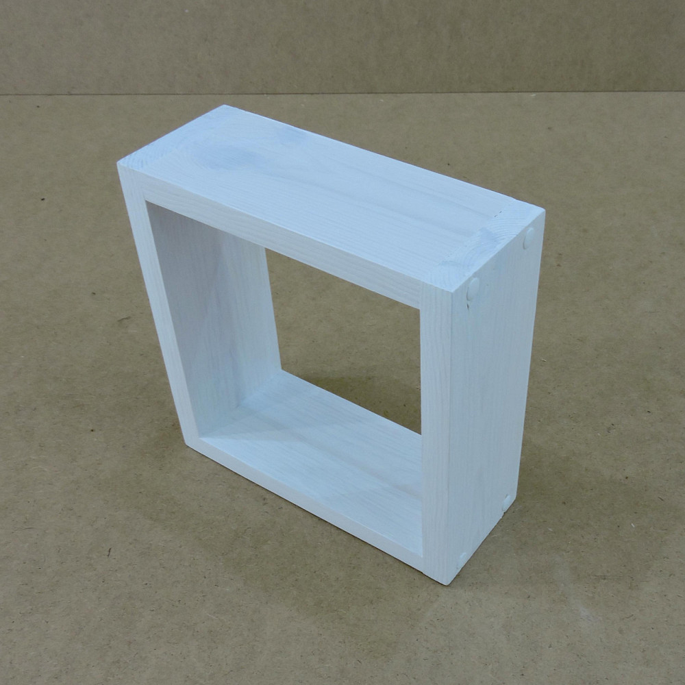 Настенная полка 