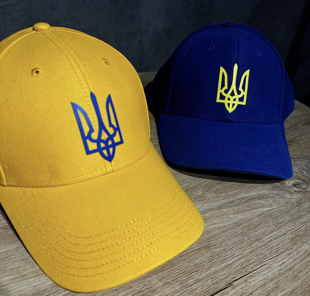 Кепка патріотична з тризубом  | Гербом України Жовтий Чернівці - фото 1