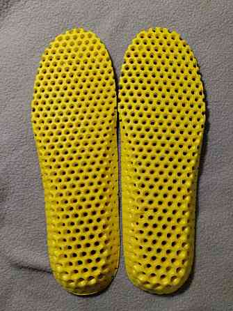 Устілка, устілка спортивна, що амортизує, обрізна стільники,чорний колір Insoles Health Харків