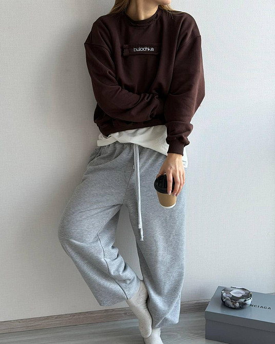 Жіночий оверсайз світшот з написом "Bulochka" турецька петля Шоколад Одеса - фото 7