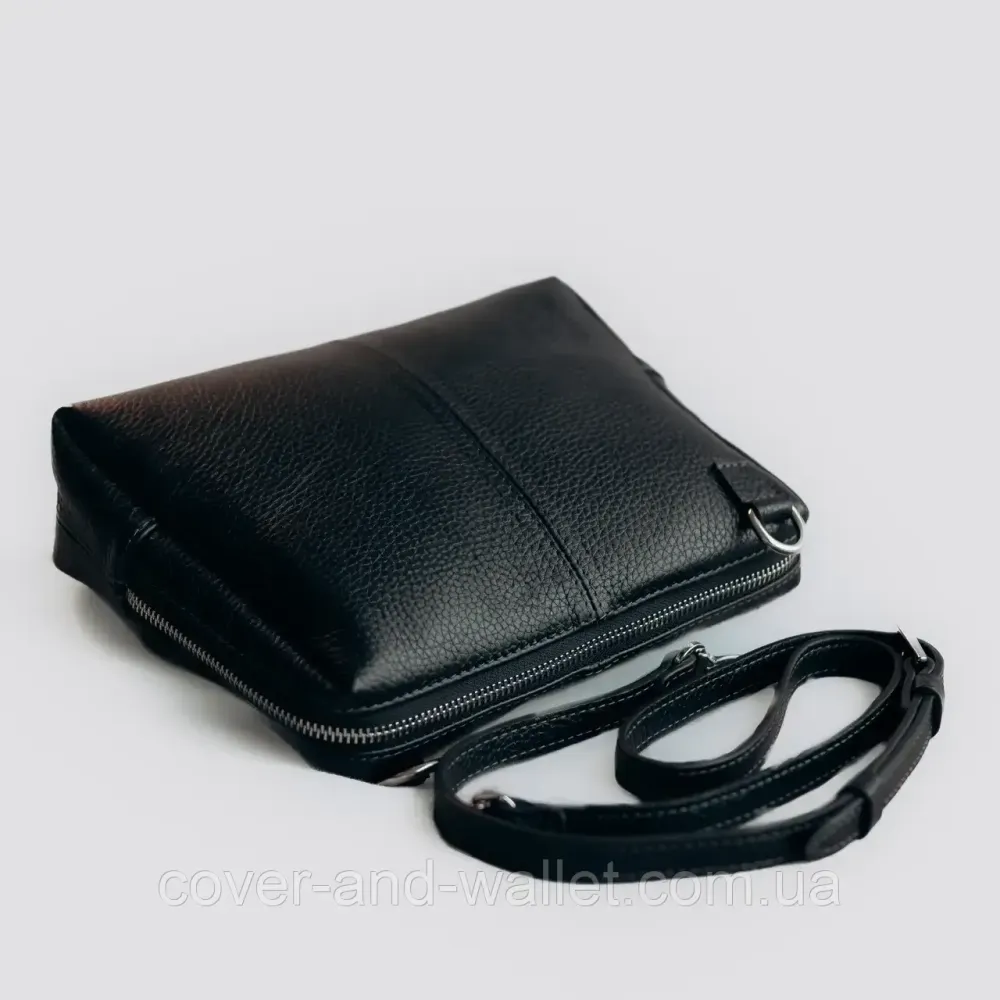 Стильная женская сумка кросс-боди черного цвета из натуральной кожи Grande Pelle 702710 Киев - изображение 7