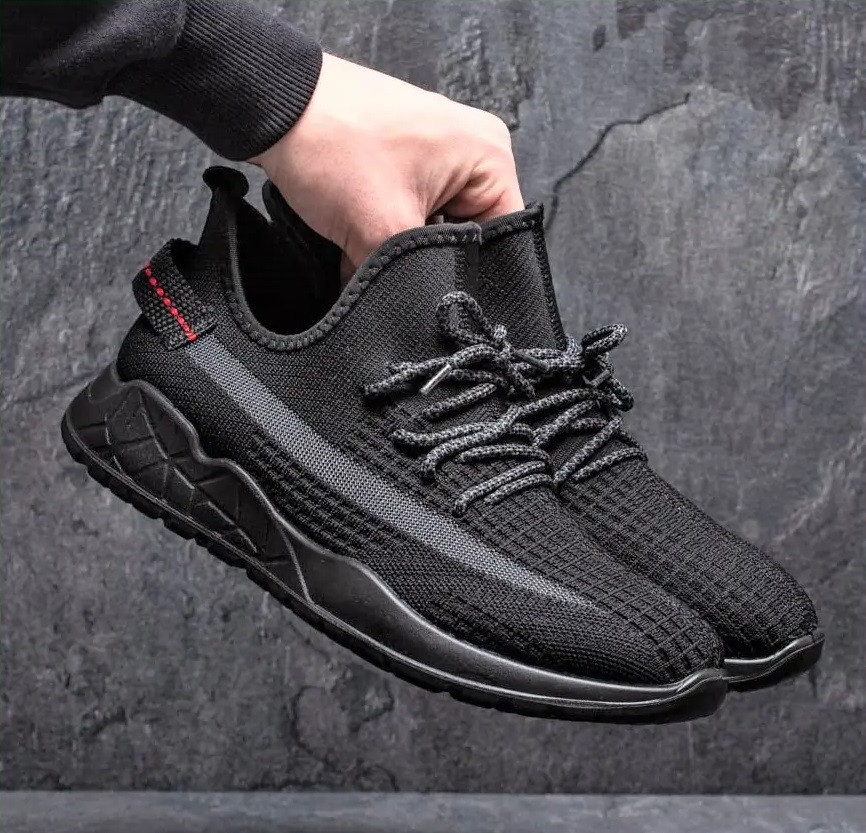 Кросівки в стилі AD!DAS Чорні Адідас Жіночі Ізі Буст (розміри: 41) - 62-2 Дніпро - фото 1