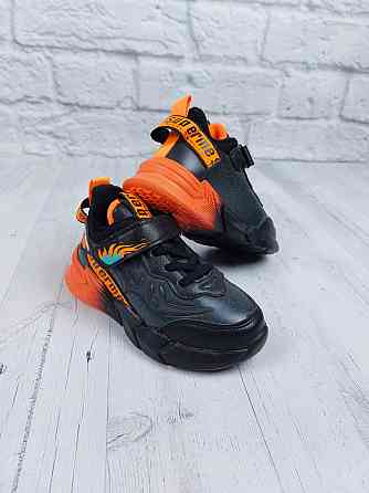 Детские демисезонные кроссовки хайтопы черно - оранжевые на флисе для мальчиков 27 Николаев
