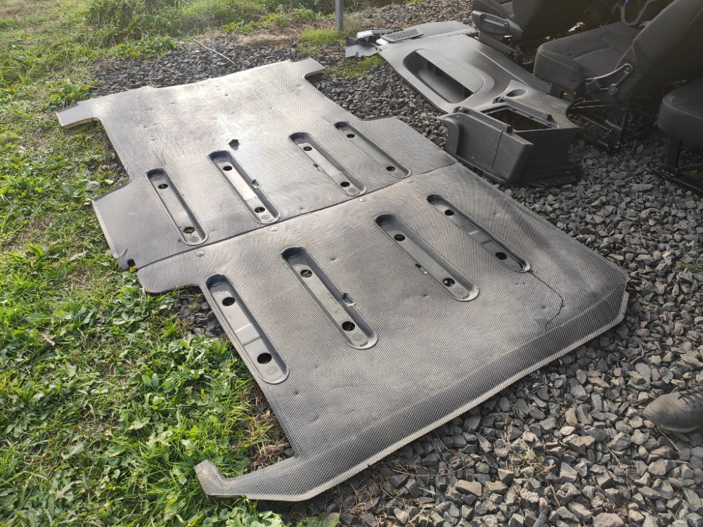 Салон Renault Trafic III 2014-2021 (довга база) Ковель - фото 1