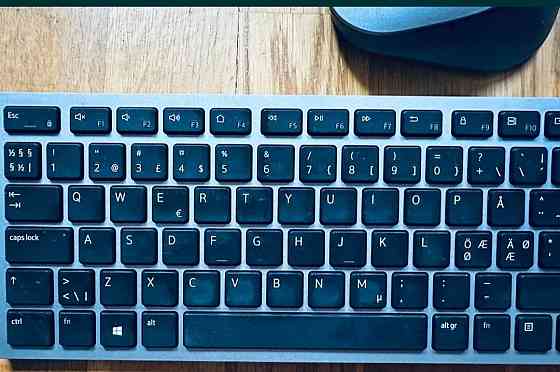 Комплект клавіатура і мишка Dell Multidevice Bluetooth Киев