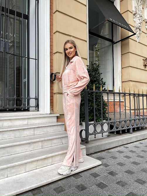 Женский стильный повседневный велюровый костюм двойка Персик Одесса - изображение 7