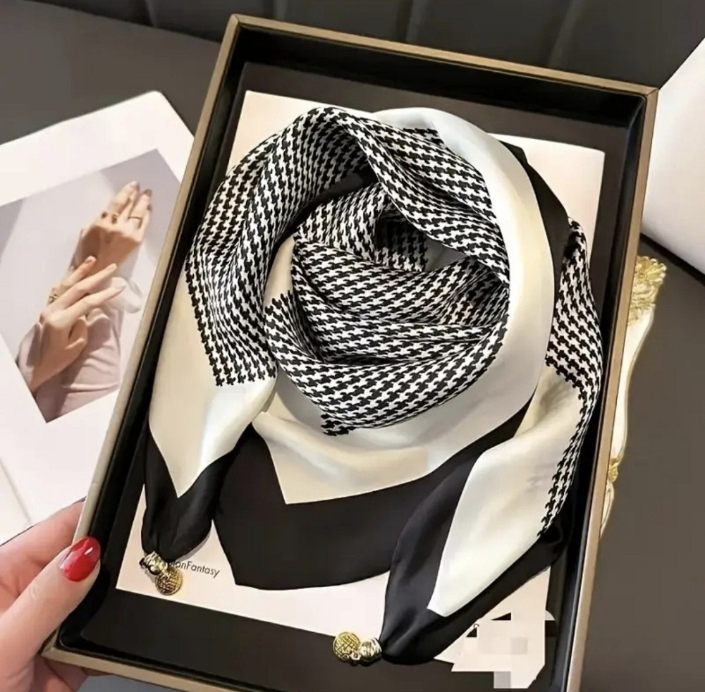 Шарф жіночий з магнітною застібкою Чорно-білий Сміла - фото 6