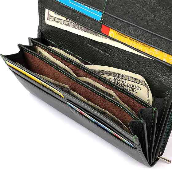 Вместительный женский кошелек на магнитах из натуральной кожи ST Leather 23115 Зеленый Киев