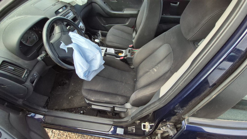 Руль в коже для Nissan Almera Classic 2006–2012 годов Киев - изображение 1