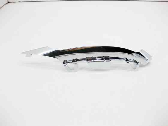Mercedes-Benz  A2218852823 Нова хромована декоративна накладка ДХО в бампер права S-Class W221 CL C216 рестайлінг Одеса