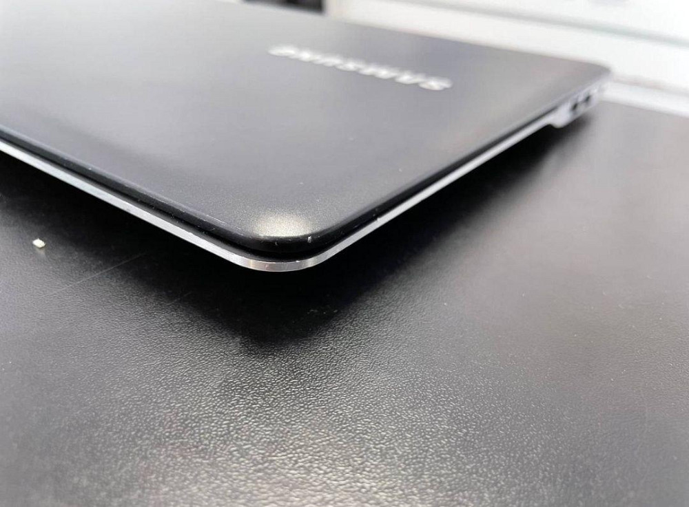 Ігровий Ультрабук Samsung б/у в гарному стані Київ - фото 7