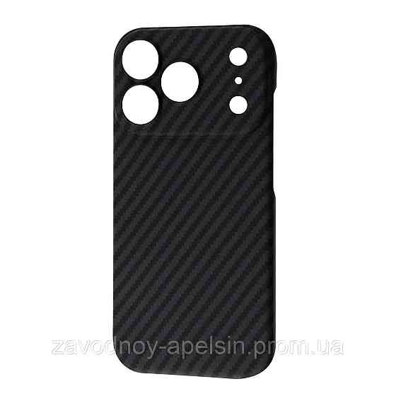 Iphone 17 Pro Ультратонкий чехол Карбон (черный) Одесса