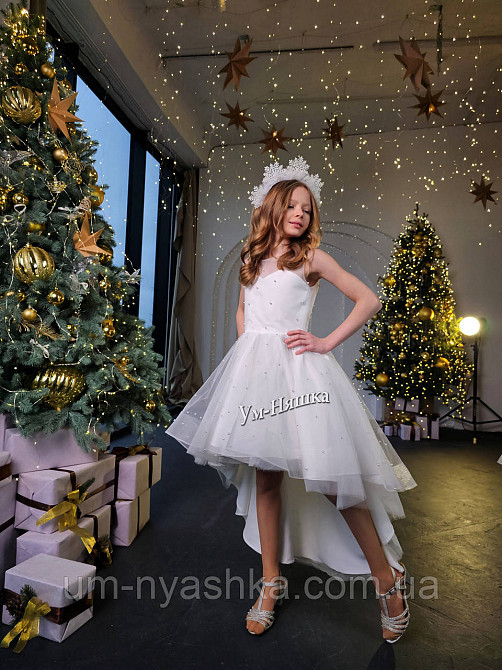 Нарядное белое платье на рост 134-146 Кривой Рог - изображение 1