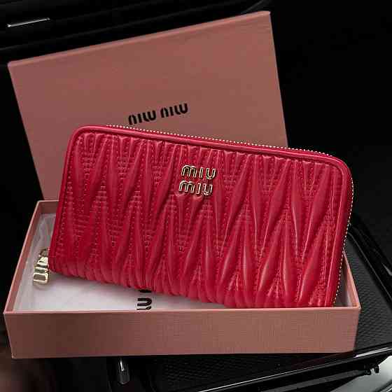 Жіночий гаманець на змійці Miu Miu (M60017) червоний Київ