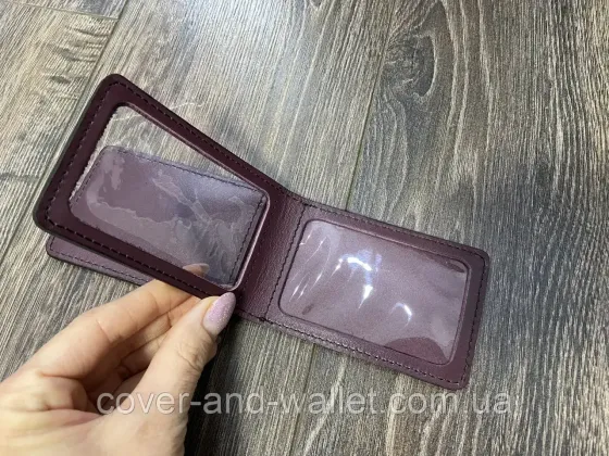 Шкіряна обкладинка для ID-паспорта й автодокументів із гербом України на три відділення P-Leather Бордовий Київ