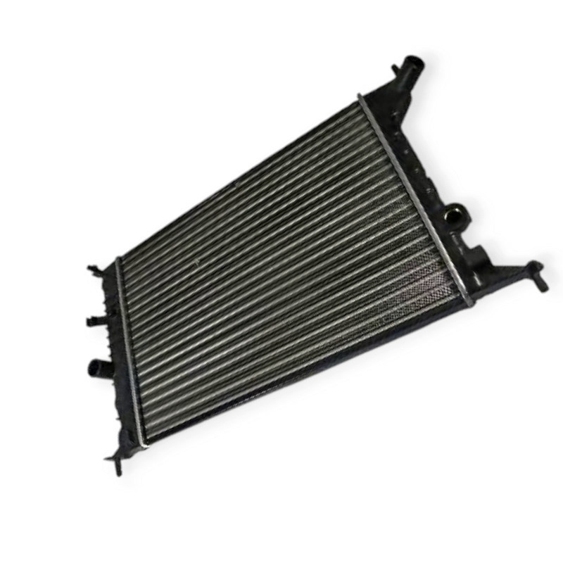 Радиатор Опель Вектра B 1.6-1.8-2.0 (95-02) двигателя Мукачево - изображение 1