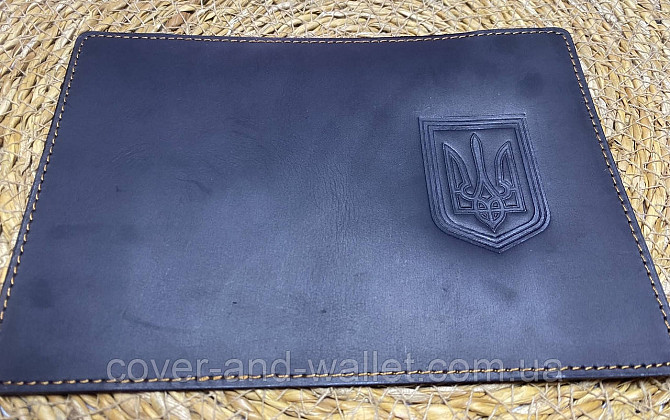 Обкладинка на паперовий паспорт з гербом України із вінтажної шкіри ST Київ - фото 2