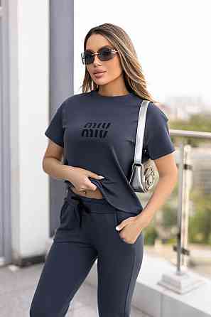 Спортивный костюм с футболкой 