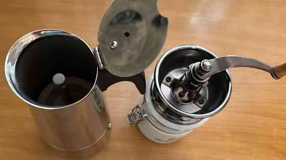 Кавомолка ручна керамічна. Київ