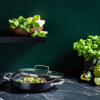 Сотейник GreenPan Chef&apos;s Collection з кришкою 28 см, 3,5 л (CC007736-001) Вінниця - фото 3