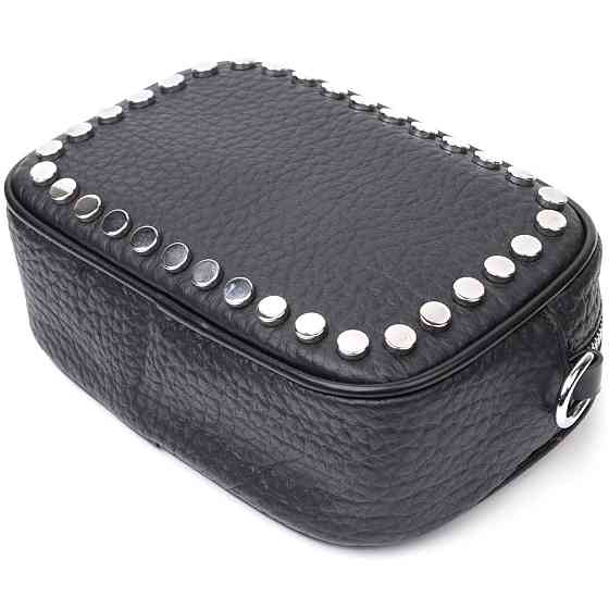 Стильна сумка декорована металевими кнопками з натуральної шкіри Vintage 22333 Чорна Київ