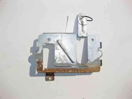 Mercedes-Benz  A1648200514 Кронштейн блоку керування пневмопідвіскою ML W164 GL X164 Одеса