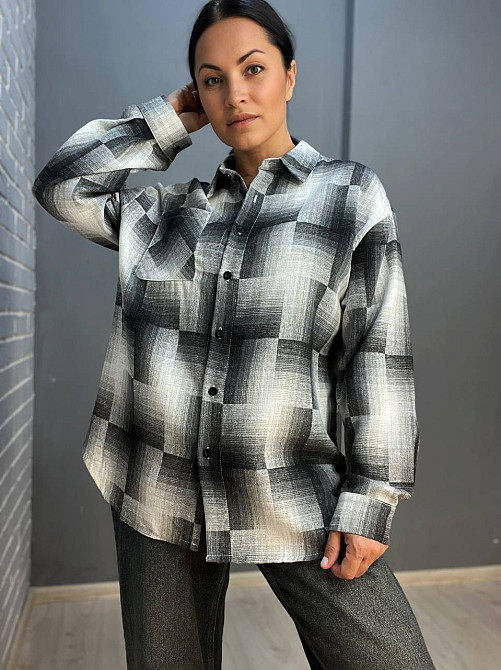 Сорочка жіноча Baoyu 225 картата оверсайз фланель подовжена спинка one size, чорний, one size Київ - фото 1