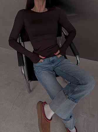 Женский трендовый обтягивающий лонгслив с вырезами для пальчиков плотный микродайвинг Шоколад, 46/48 Одесса