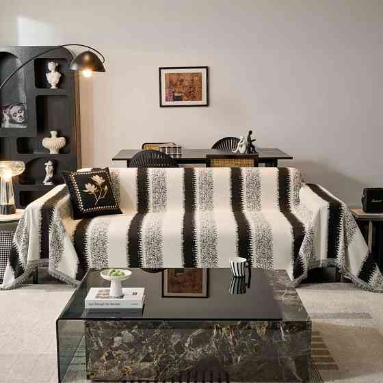 Плед покрывало для дивана и кровати,чехол накидка для мягкой мебели 180х230 см,бело-черный в полоску Каменец-Подольский