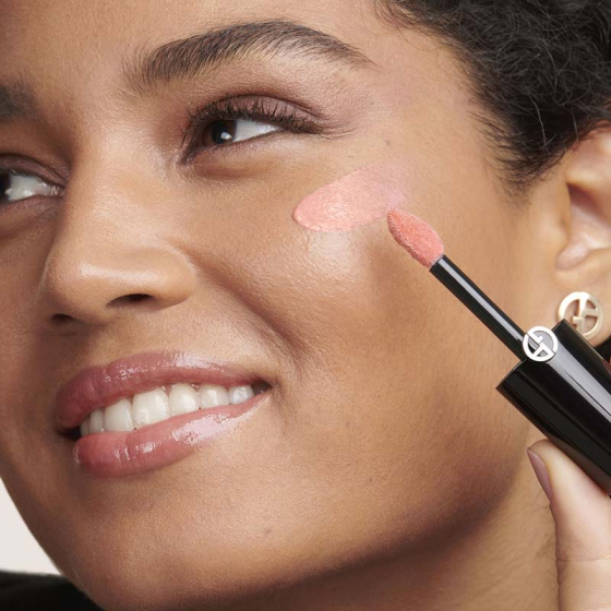 Рідкі рум'яна-тинт Giorgio Armani Luminous Silk Cheek Tint 50.5 Rosy Peach Слов'янськ