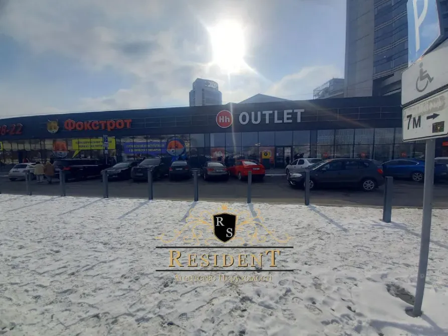 Приміщення в центрі міста. Червона лінія, окремий вхід, вікна на червону лінію. Гарний пішохідний і автомобільний трафік, по сусідству сильні якірні п Дніпро - фото 2