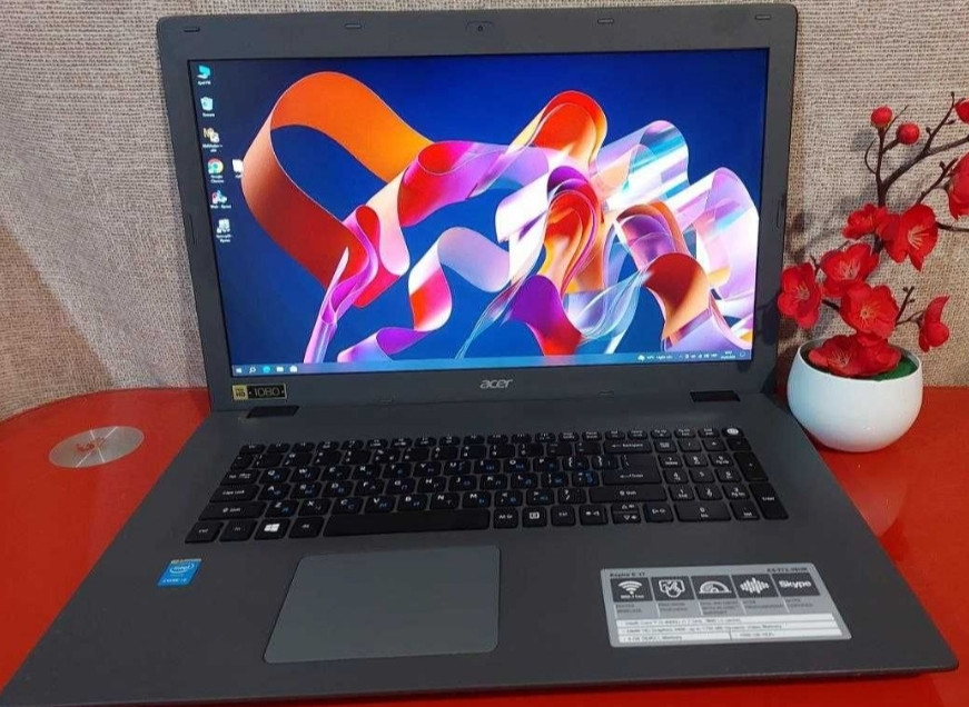 Ноутбук Acer 17" Full HD , Intel Core i5 -4005U, 8Gb. Intel HD, SSD128Gb. Київ - фото 1