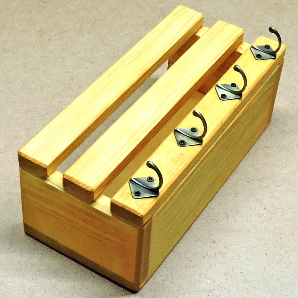 Ключница деревянная 