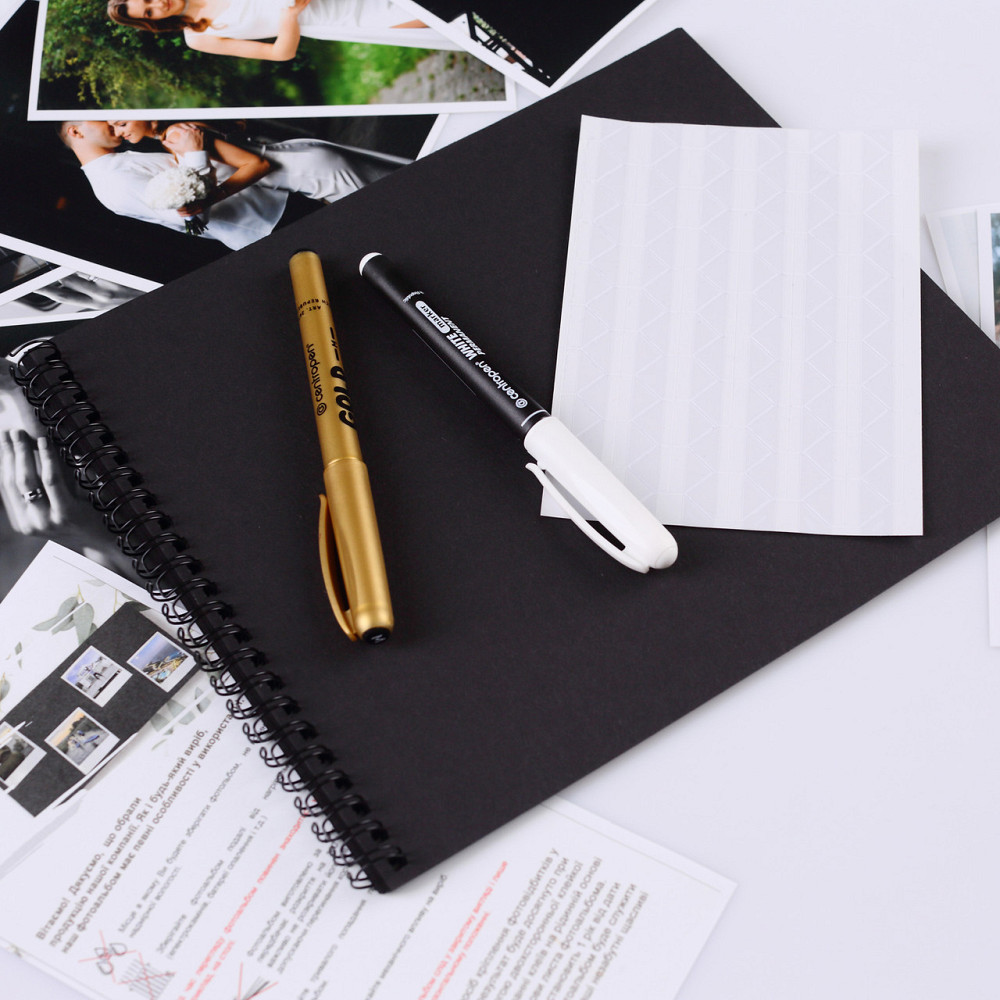 Альбом на пружині 20х23 см 40 сторінок  + 2 маркери  Чорний Тернополь - изображение 4