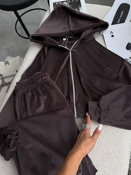 Женский стильный прогулочный костюм двойка: кофта и штаны в спортивном стиле велюр Шоколадный, 46/48 Одесса - изображение 3