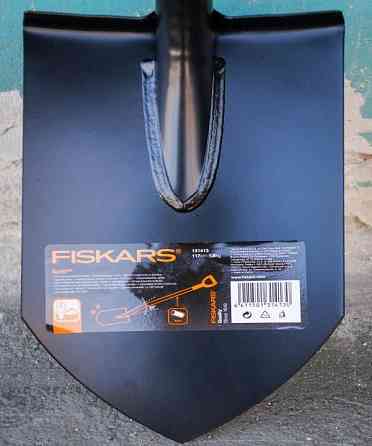 Штикова Лопата для саду 117 см Fiskars "Solid" (131413/1003455) Ресорна сталь Нововолинськ