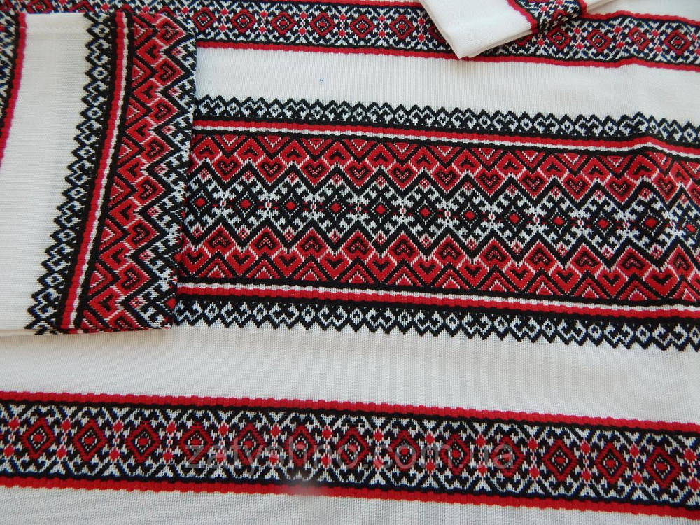 Червона скатертина вишита з серветками в ресторан. Київ - фото 1