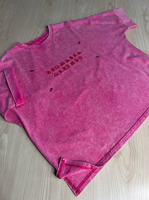 Футболка женская A-N 26028 тай-дай оверсайз с вышивкой, розовый, one size Киев - изображение 19