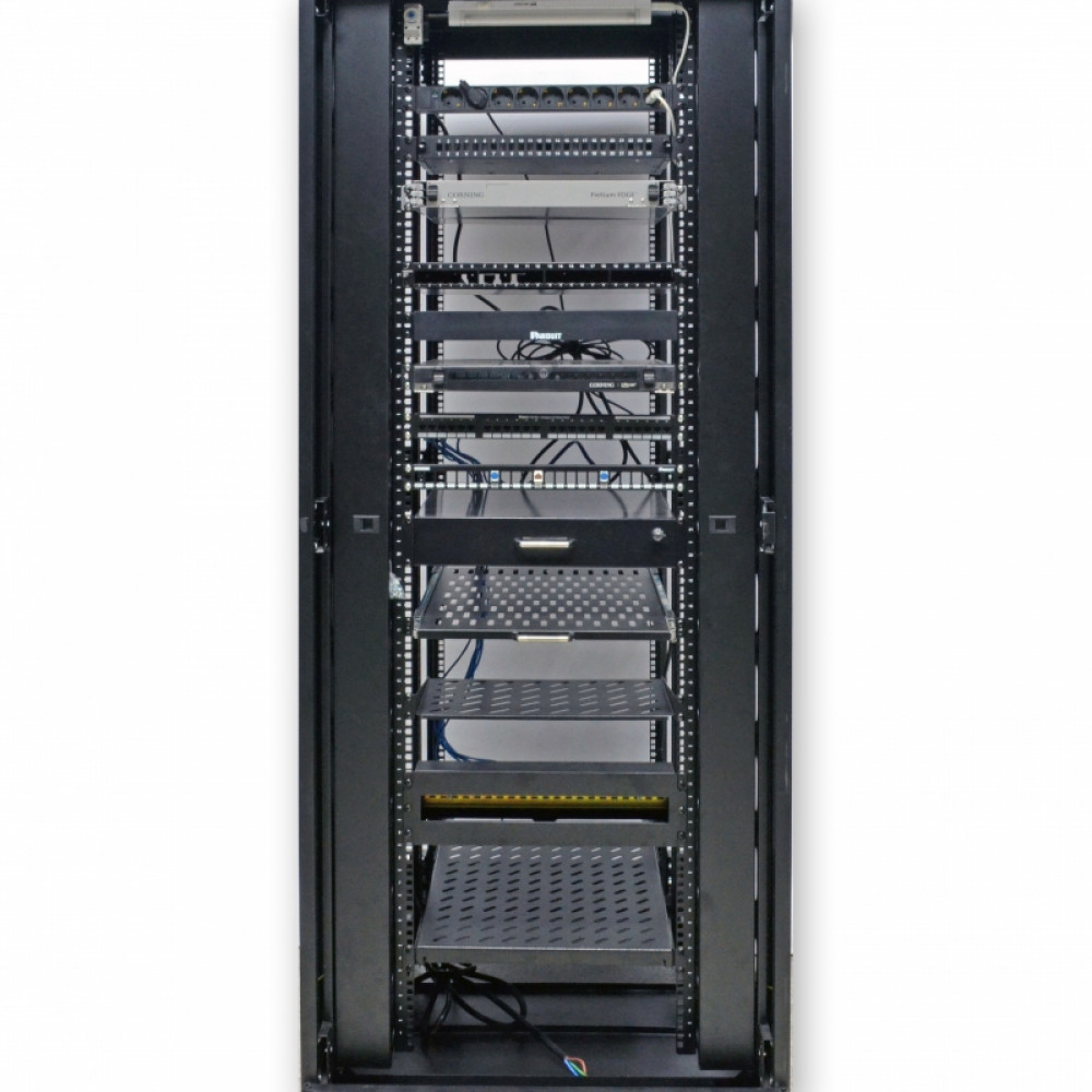 Боковий організатор кабелю з кришкою до шаф CMS MGSE 45U, чорний Київ - фото 6