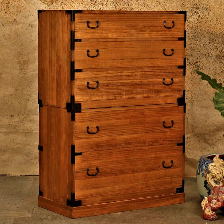 Комод тансу 