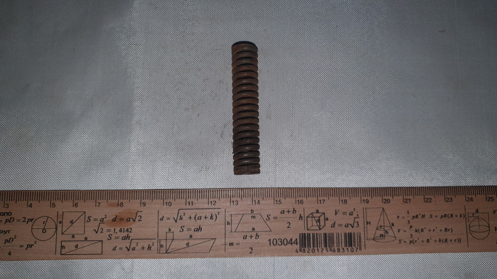 Пружина стиснення 12.4х60х2 мм. СССР. Харків - фото 2