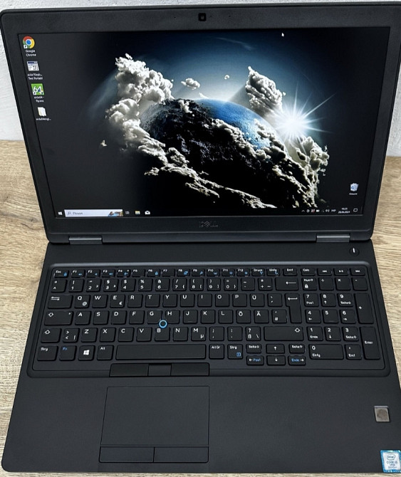 Ноутбук: Dell latitude 5590 i5-8250u / 16Gb. SSD256Gb. FHD-IPS.l Киев - изображение 1