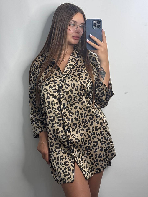 Ночная сорочка на пуговицах сатиновая Золото Лео S Харьков - изображение 4