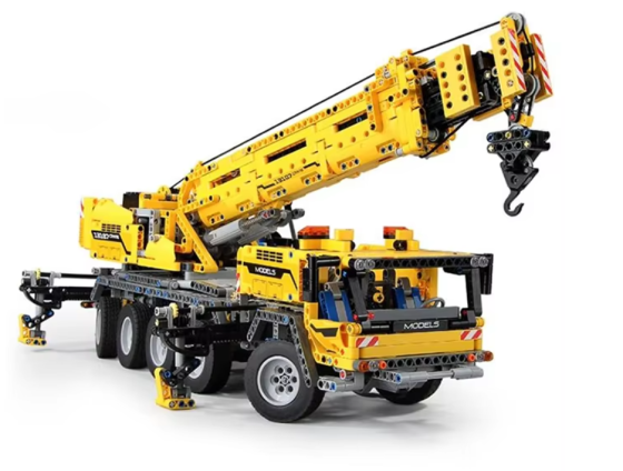 Конструктор дитячий підйомний кран на дистанційному управлінні 2590 деталі Кам'янець-Подільський