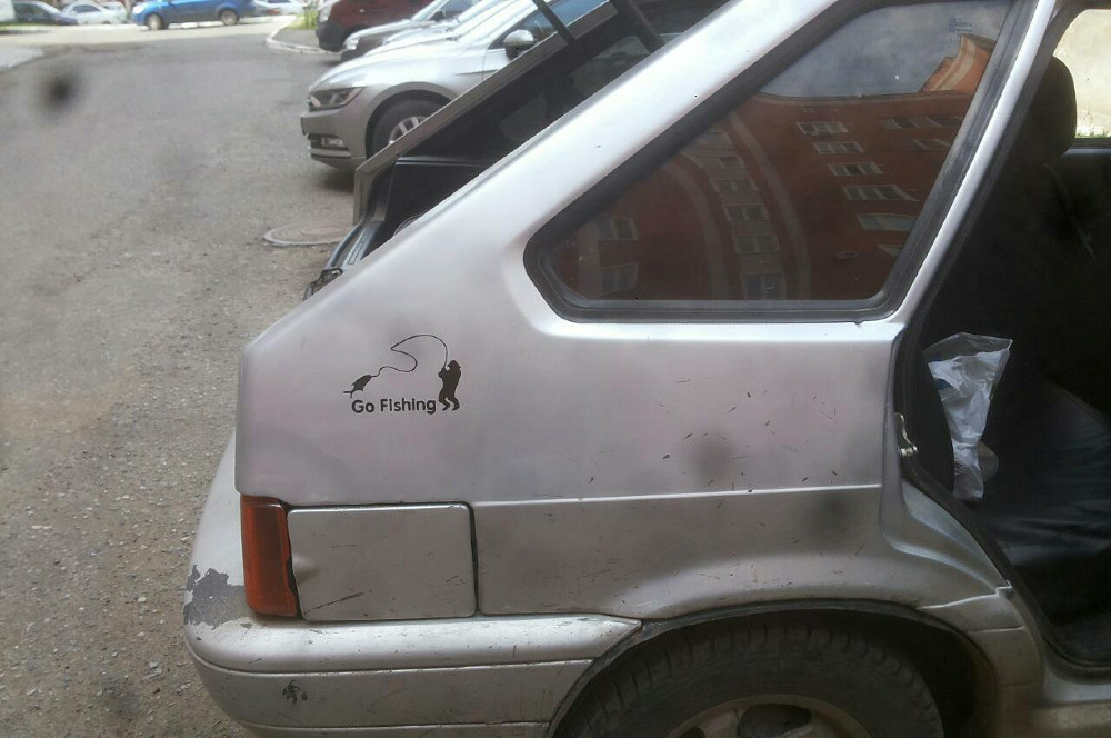 Наклейка На рибалку Чорна, Біла світловідбивна Київ - фото 3