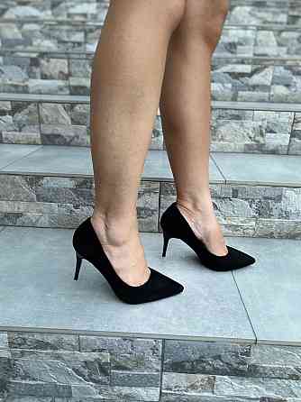 Comer Туфлі жіночі COMER чорні еко-замша висота каблука 8см розмір 39 ( ) Коломия